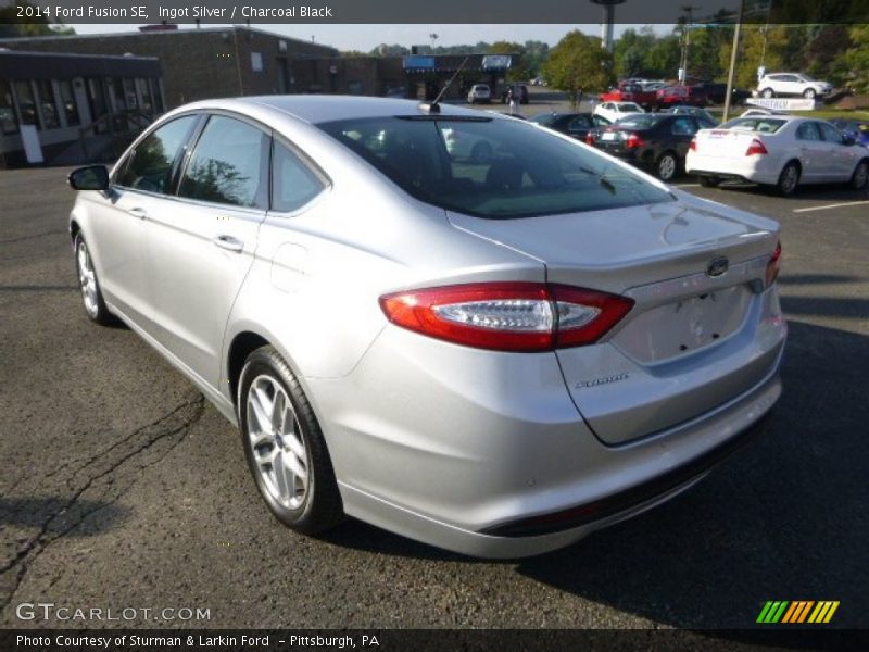 Ingot Silver / Charcoal Black 2014 Ford Fusion SE