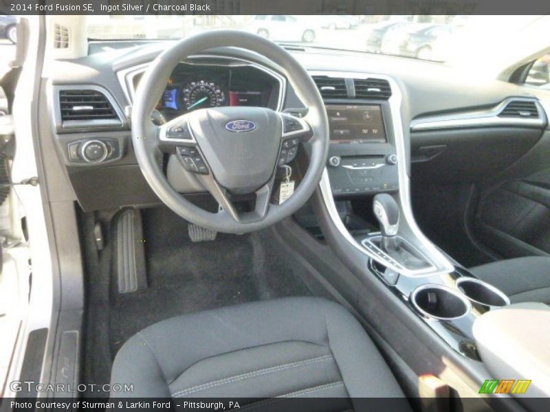 Ingot Silver / Charcoal Black 2014 Ford Fusion SE