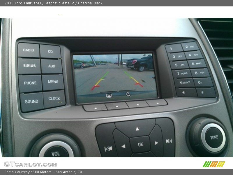 Magnetic Metallic / Charcoal Black 2015 Ford Taurus SEL