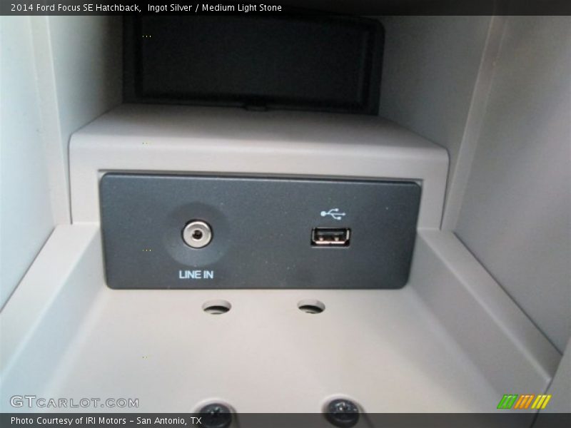 Ingot Silver / Medium Light Stone 2014 Ford Focus SE Hatchback