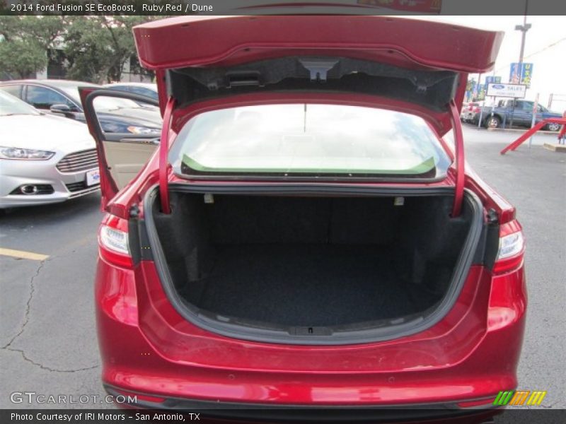 Ruby Red / Dune 2014 Ford Fusion SE EcoBoost