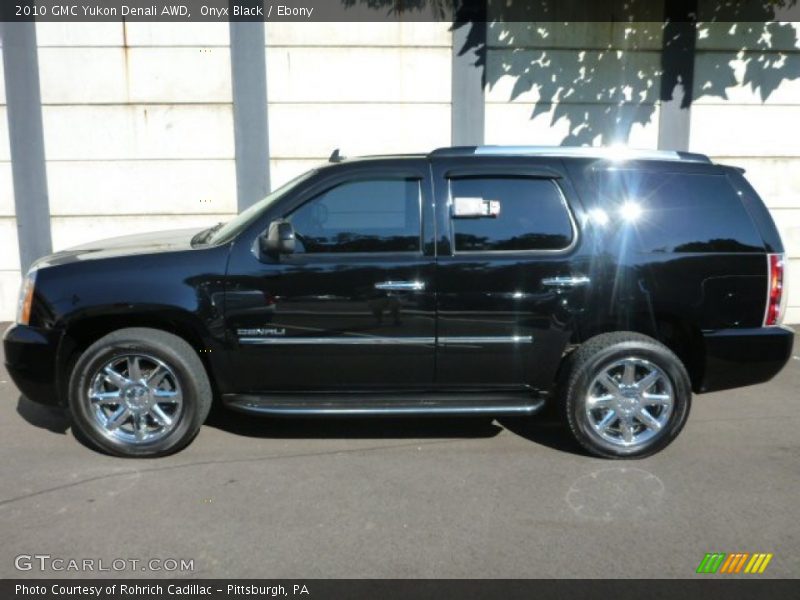 Onyx Black / Ebony 2010 GMC Yukon Denali AWD