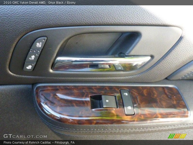 Onyx Black / Ebony 2010 GMC Yukon Denali AWD