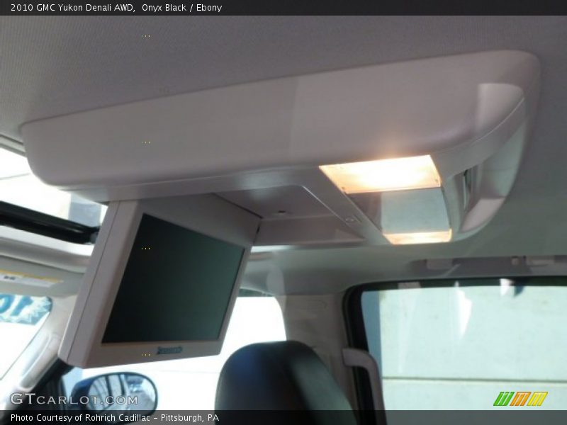 Onyx Black / Ebony 2010 GMC Yukon Denali AWD