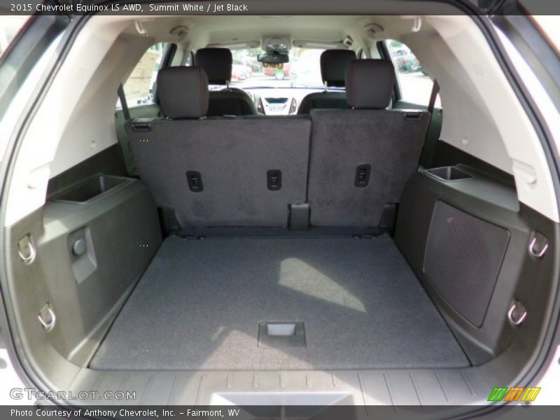  2015 Equinox LS AWD Trunk