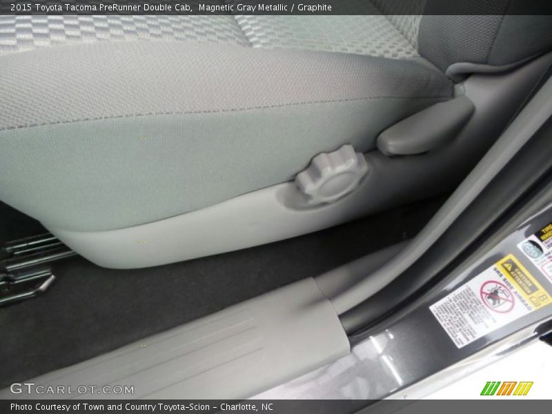 Magnetic Gray Metallic / Graphite 2015 Toyota Tacoma PreRunner Double Cab