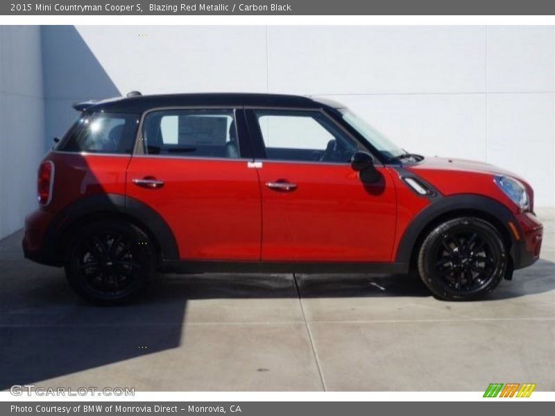 Blazing Red Metallic / Carbon Black 2015 Mini Countryman Cooper S