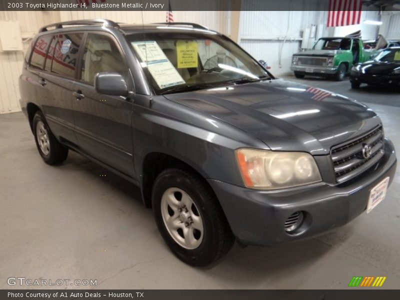 Bluestone Metallic / Ivory 2003 Toyota Highlander I4