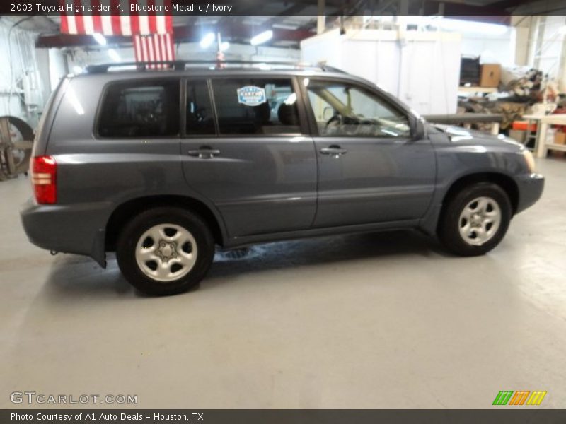 Bluestone Metallic / Ivory 2003 Toyota Highlander I4