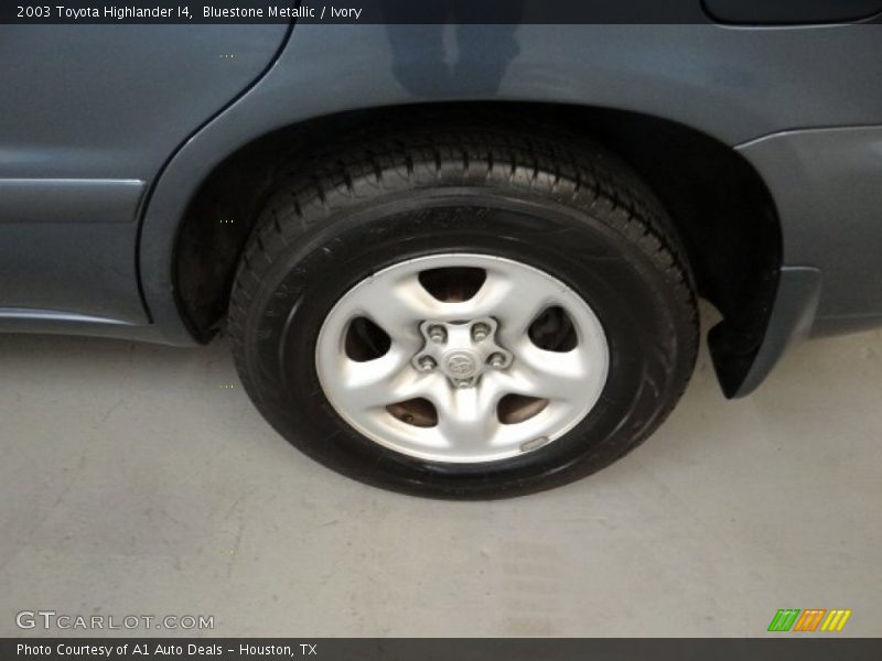 Bluestone Metallic / Ivory 2003 Toyota Highlander I4