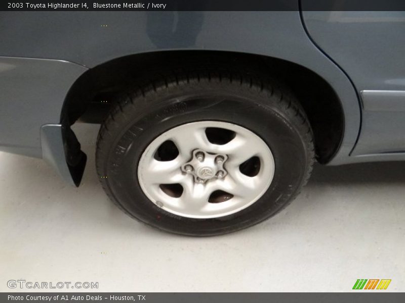 Bluestone Metallic / Ivory 2003 Toyota Highlander I4