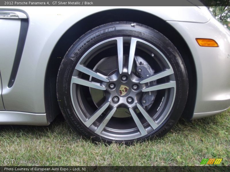 GT Silver Metallic / Black 2012 Porsche Panamera 4