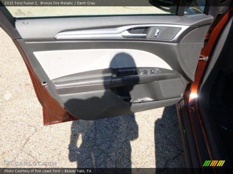 Bronze Fire Metallic / Earth Gray 2015 Ford Fusion S