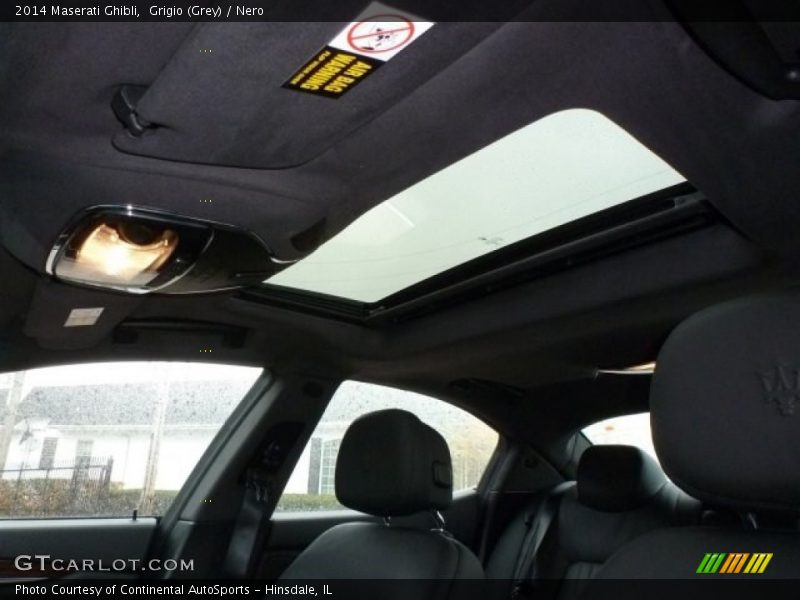Grigio (Grey) / Nero 2014 Maserati Ghibli