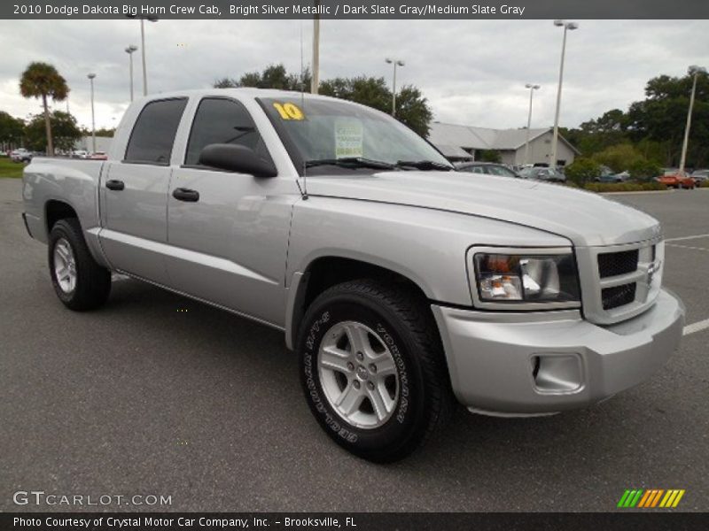 Front 3/4 View of 2010 Dakota Big Horn Crew Cab