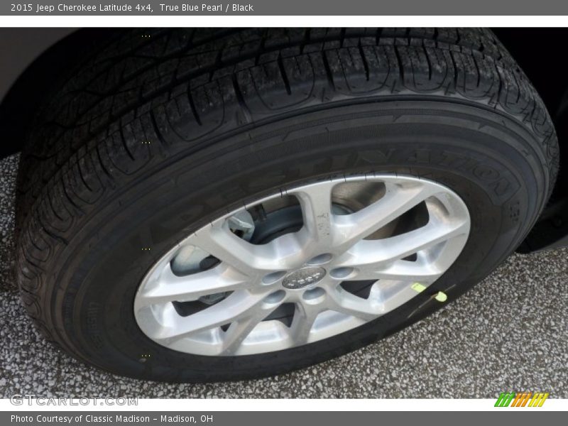 True Blue Pearl / Black 2015 Jeep Cherokee Latitude 4x4