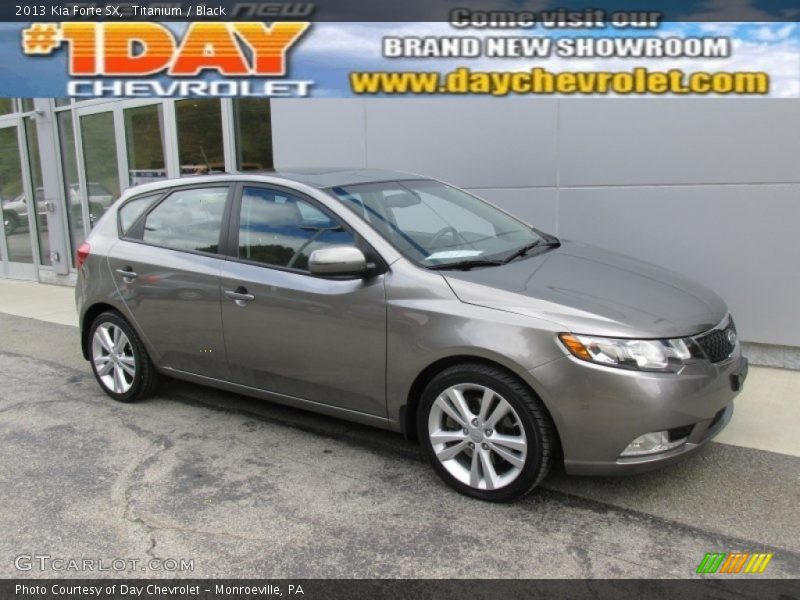 Titanium / Black 2013 Kia Forte SX