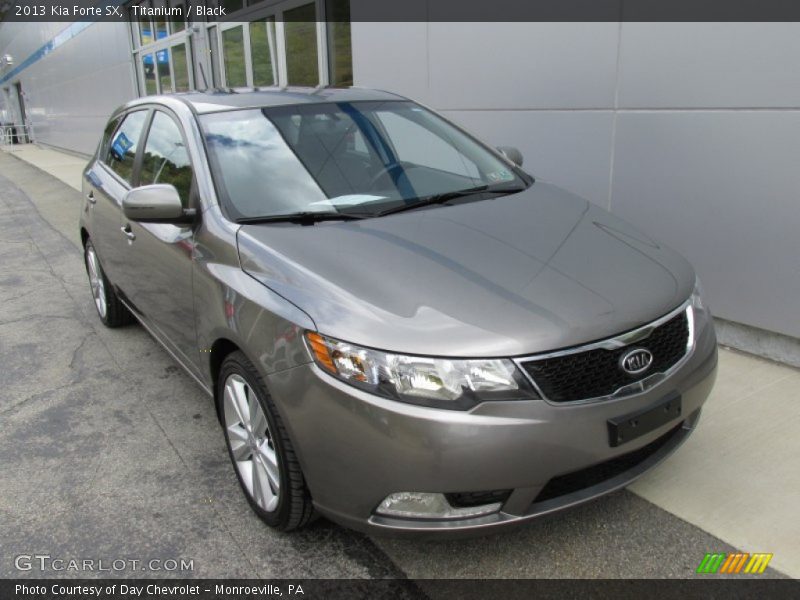 Titanium / Black 2013 Kia Forte SX