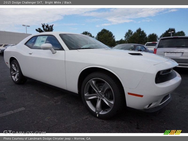 Bright White / Black 2015 Dodge Challenger SXT