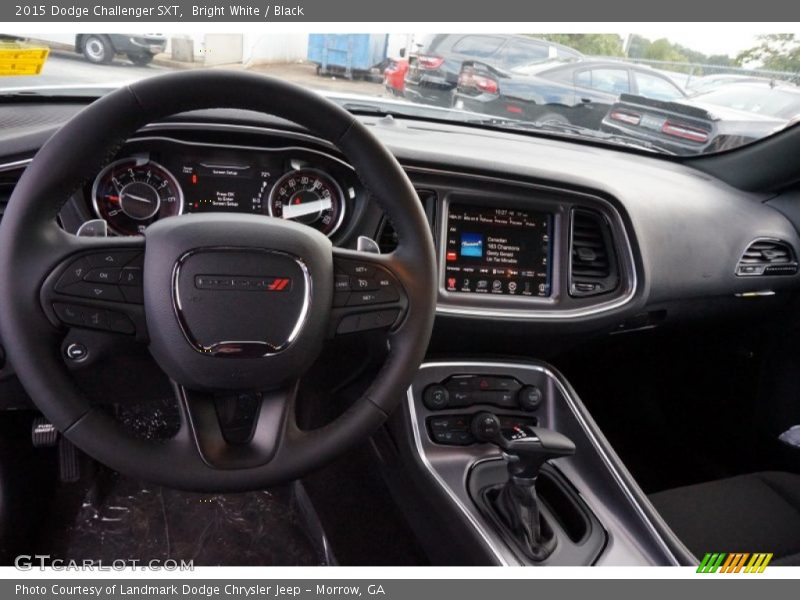 Bright White / Black 2015 Dodge Challenger SXT
