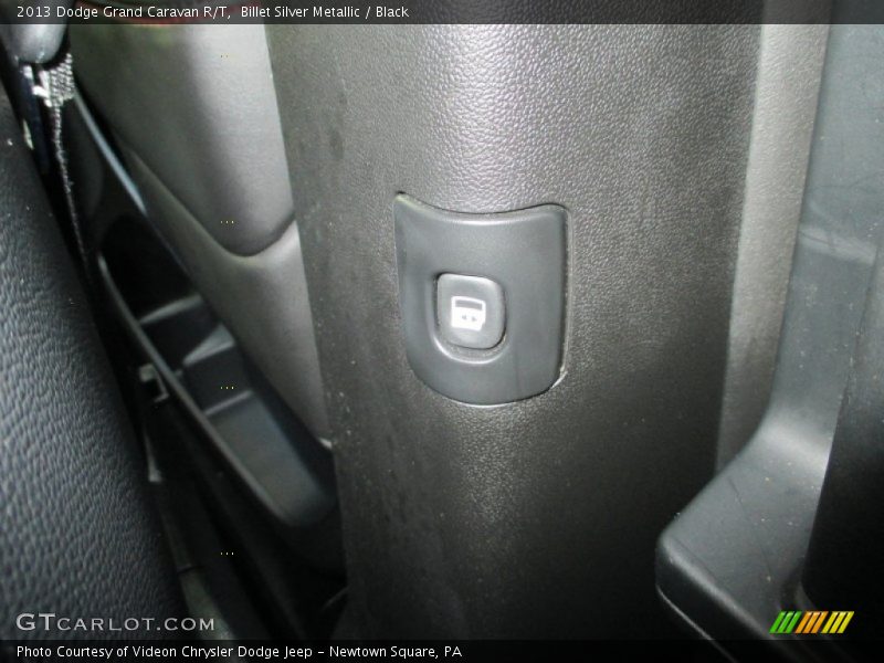 Billet Silver Metallic / Black 2013 Dodge Grand Caravan R/T