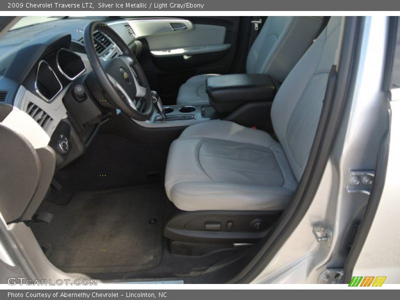 Silver Ice Metallic / Light Gray/Ebony 2009 Chevrolet Traverse LTZ