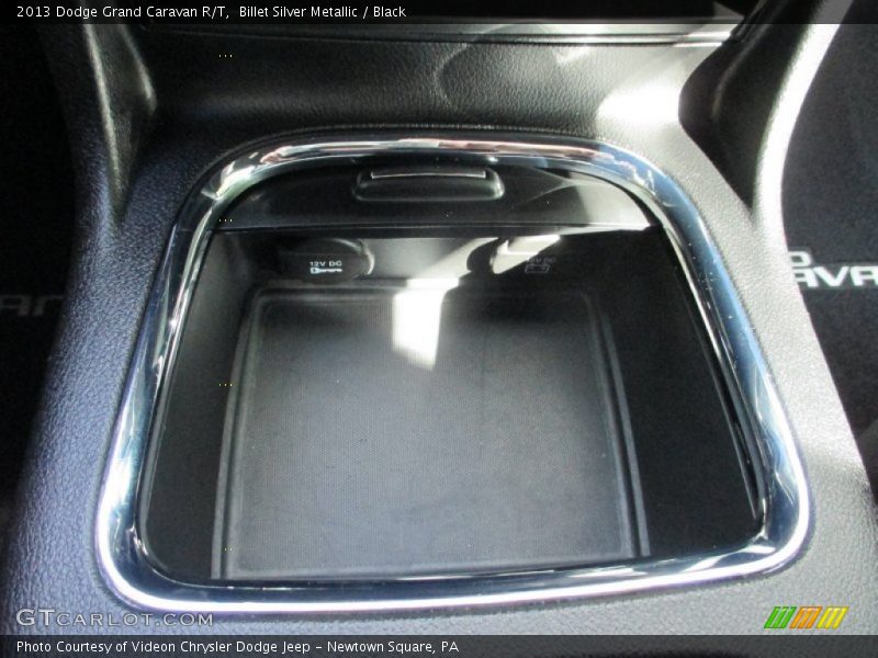 Billet Silver Metallic / Black 2013 Dodge Grand Caravan R/T
