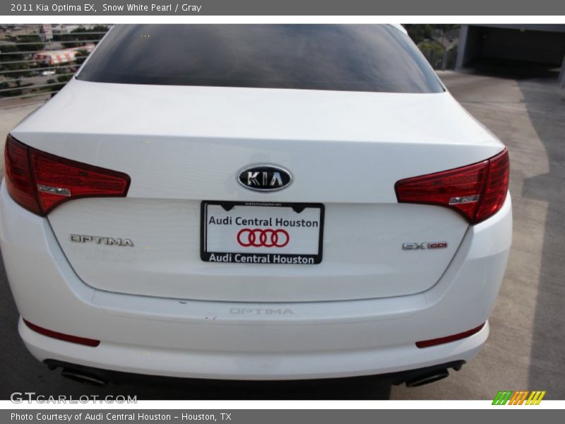 Snow White Pearl / Gray 2011 Kia Optima EX