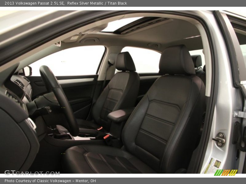Reflex Silver Metallic / Titan Black 2013 Volkswagen Passat 2.5L SE