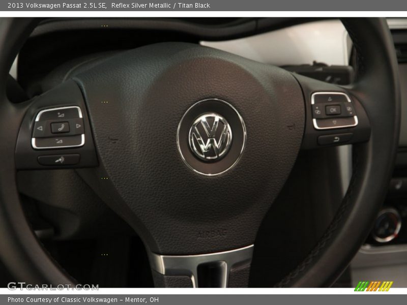 Reflex Silver Metallic / Titan Black 2013 Volkswagen Passat 2.5L SE