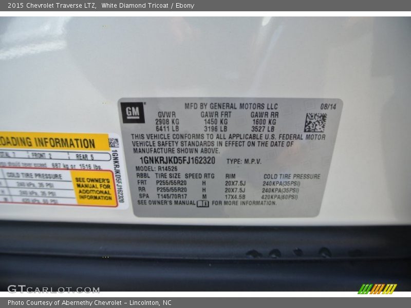 White Diamond Tricoat / Ebony 2015 Chevrolet Traverse LTZ