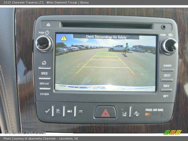 White Diamond Tricoat / Ebony 2015 Chevrolet Traverse LTZ