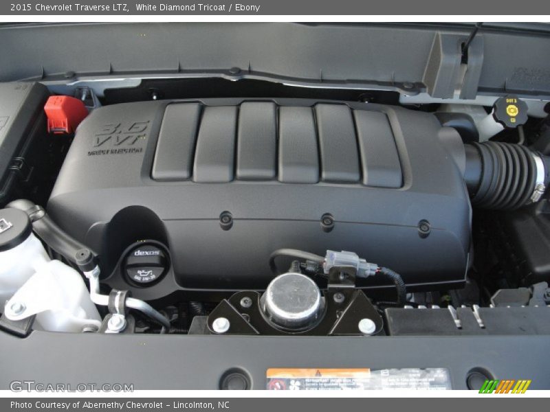 White Diamond Tricoat / Ebony 2015 Chevrolet Traverse LTZ