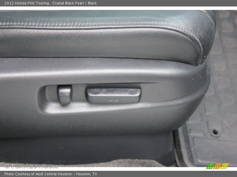 Crystal Black Pearl / Black 2012 Honda Pilot Touring