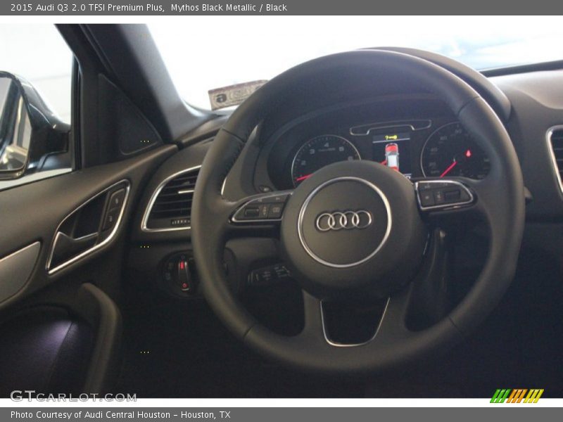 Mythos Black Metallic / Black 2015 Audi Q3 2.0 TFSI Premium Plus