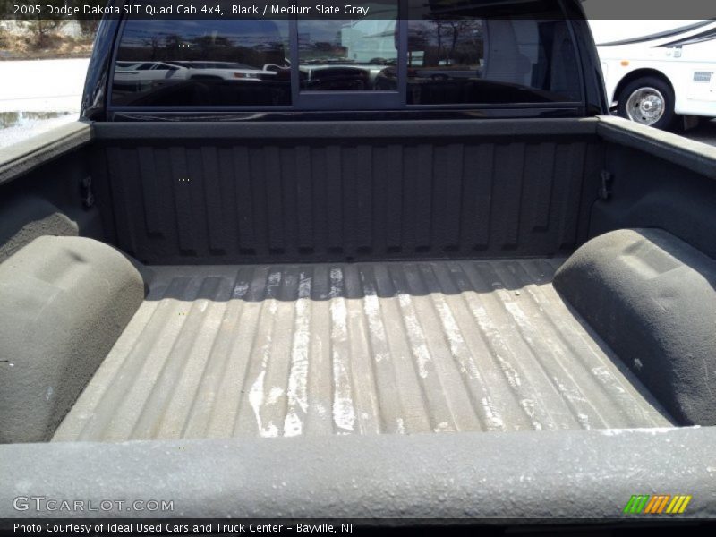 Black / Medium Slate Gray 2005 Dodge Dakota SLT Quad Cab 4x4