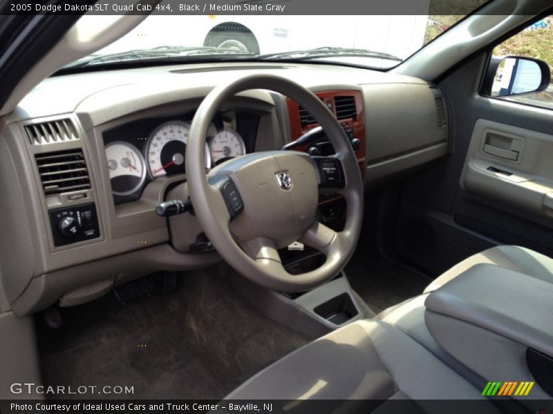 Black / Medium Slate Gray 2005 Dodge Dakota SLT Quad Cab 4x4