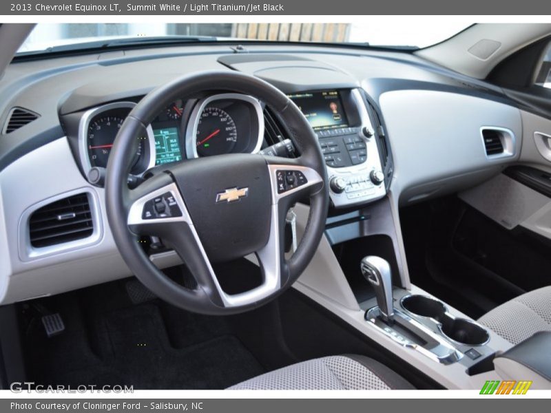 Summit White / Light Titanium/Jet Black 2013 Chevrolet Equinox LT