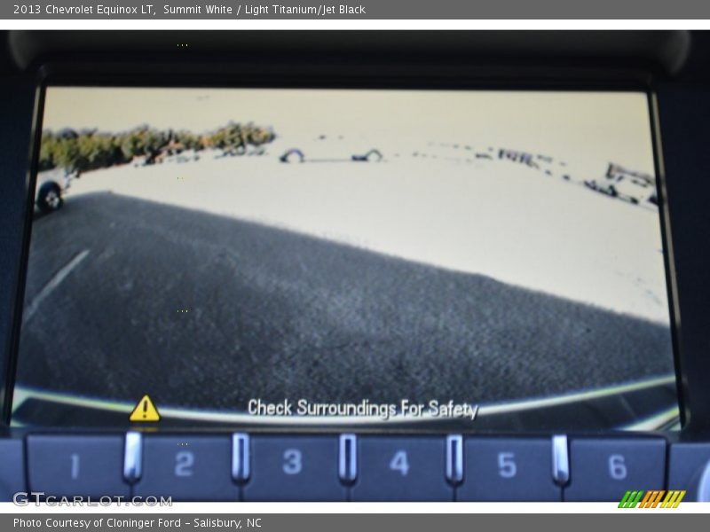 Summit White / Light Titanium/Jet Black 2013 Chevrolet Equinox LT