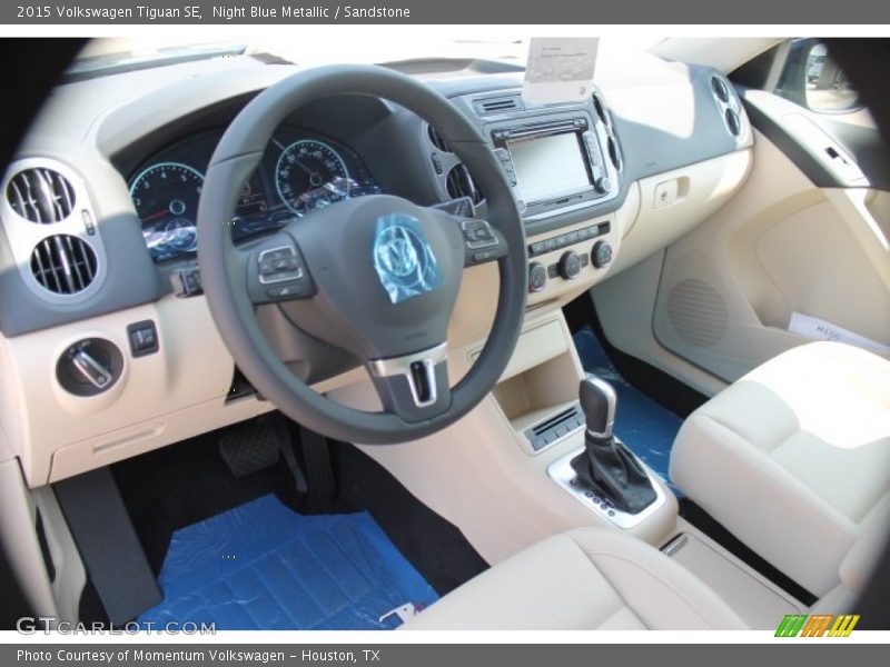 Night Blue Metallic / Sandstone 2015 Volkswagen Tiguan SE