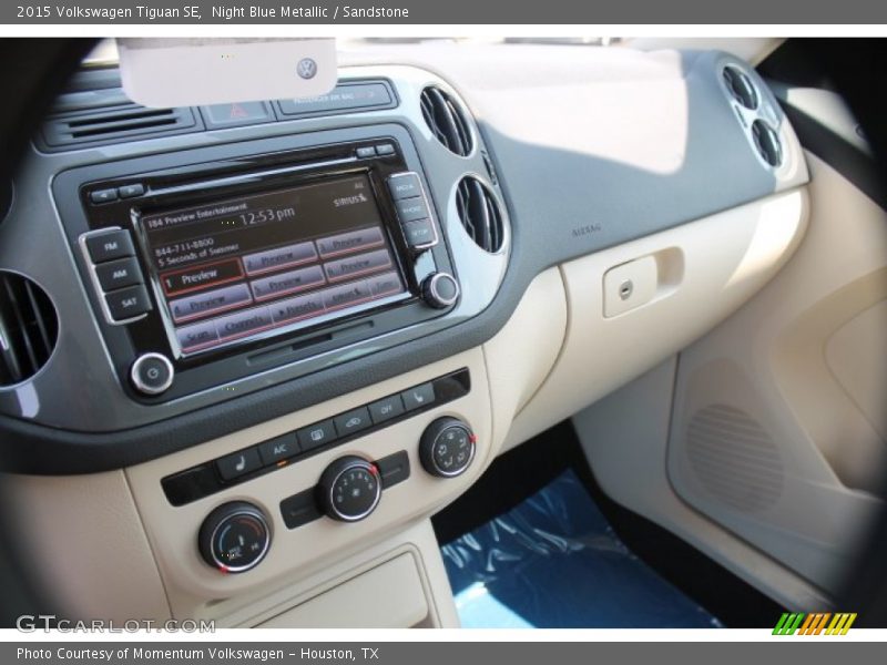 Night Blue Metallic / Sandstone 2015 Volkswagen Tiguan SE