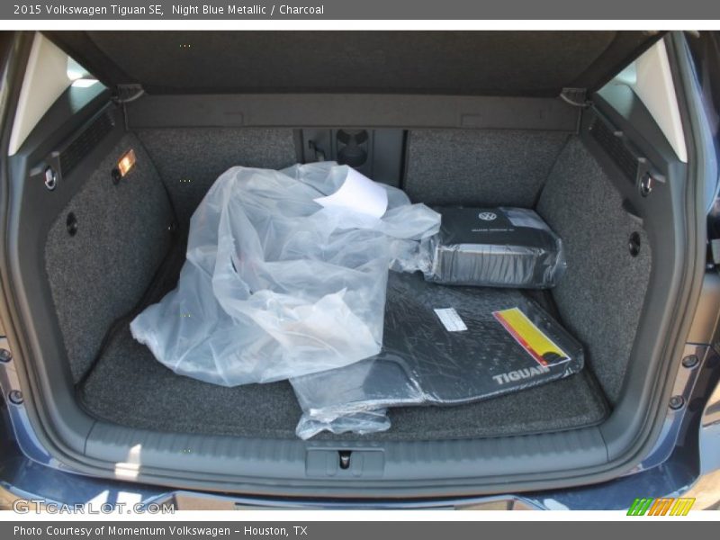 Night Blue Metallic / Charcoal 2015 Volkswagen Tiguan SE