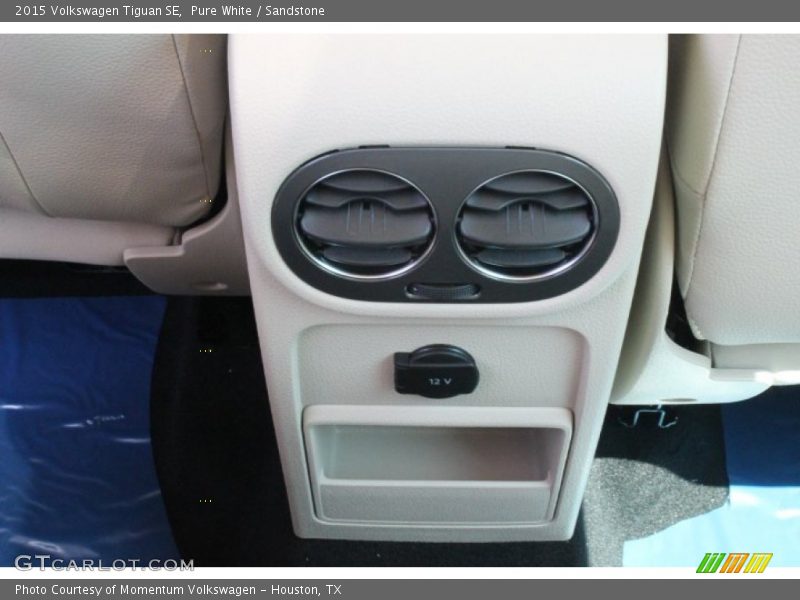 Pure White / Sandstone 2015 Volkswagen Tiguan SE