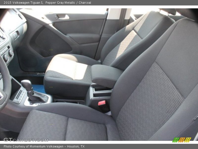 Pepper Gray Metallic / Charcoal 2015 Volkswagen Tiguan S