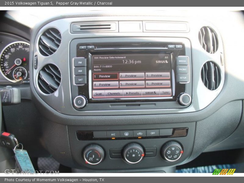 Pepper Gray Metallic / Charcoal 2015 Volkswagen Tiguan S