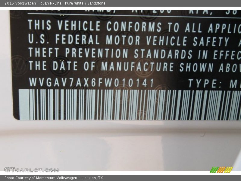 Pure White / Sandstone 2015 Volkswagen Tiguan R-Line