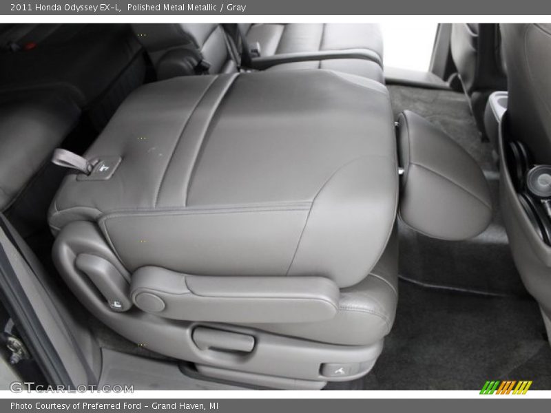 Polished Metal Metallic / Gray 2011 Honda Odyssey EX-L
