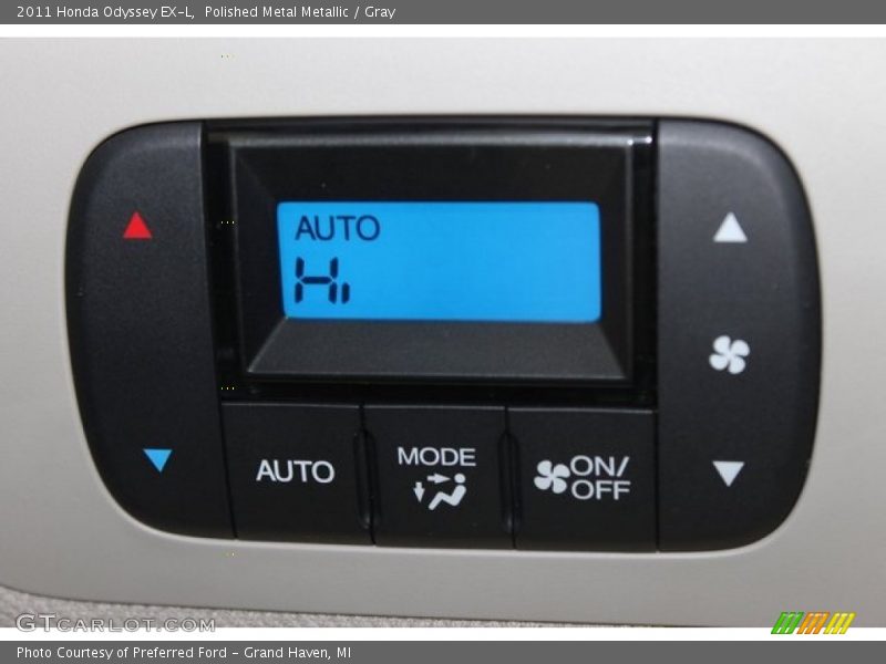 Polished Metal Metallic / Gray 2011 Honda Odyssey EX-L