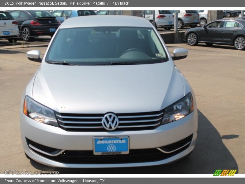 Reflex Silver Metallic / Titan Black 2015 Volkswagen Passat SE Sedan