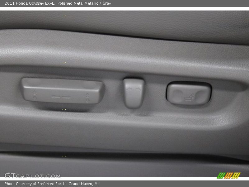 Polished Metal Metallic / Gray 2011 Honda Odyssey EX-L